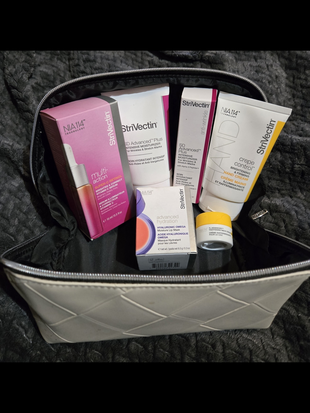 StriVectin Skincare Kit with Cosmetic Bag - White & Black